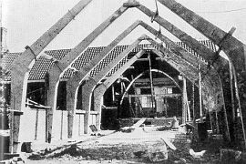 bouw noodkapel in 1948
